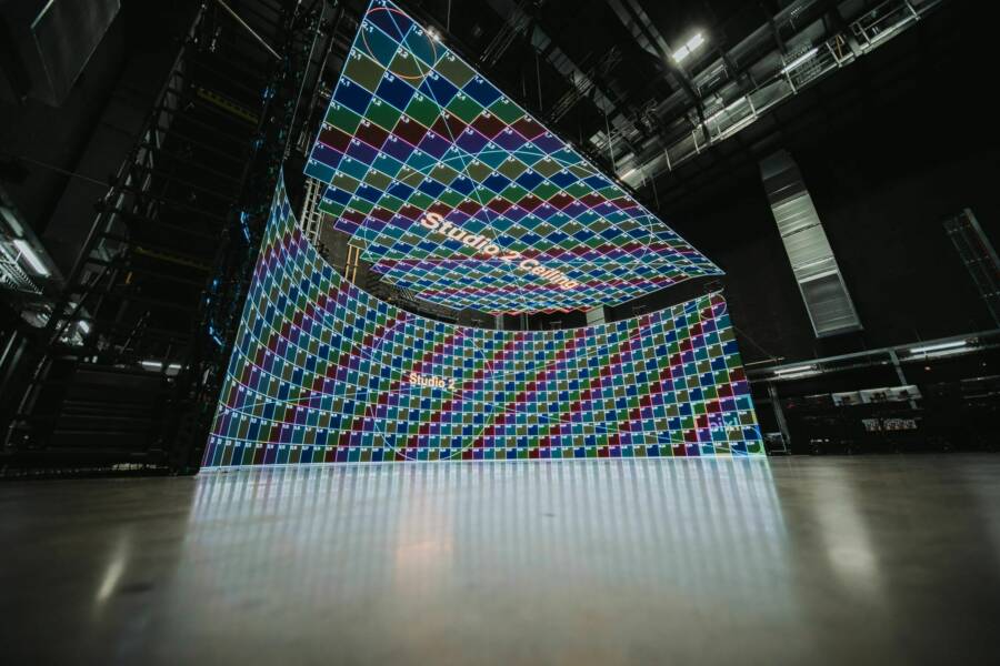 Studio Ulster VP2 Patrick Hughes 4 low res